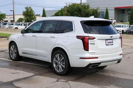 2023 Cadillac XT6 Premium Luxury FWD