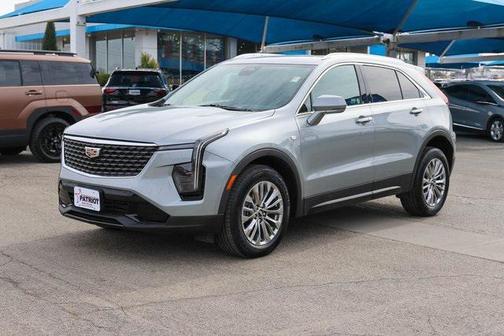 2024 Cadillac XT4 Premium Luxury