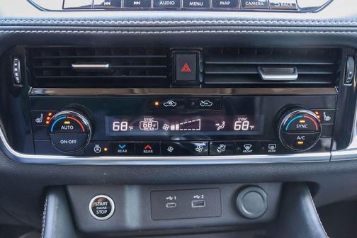 Gun Metallic 2023 Nissan Rogue SL