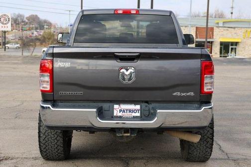 2022 RAM 2500 Big Horn Crew Cab 4x4 6'4' Box