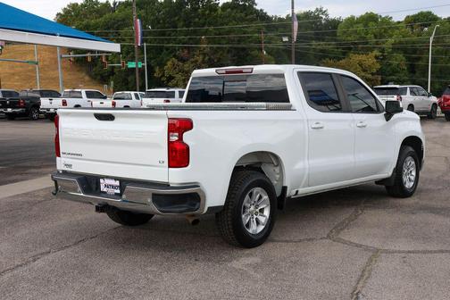 Summit White 2023 Chevrolet Silverado 1500 LT