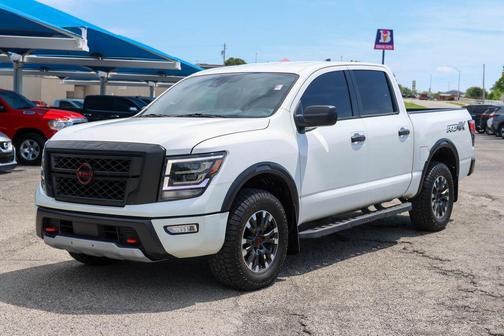 Glacier White 2023 Nissan Titan PRO-4X