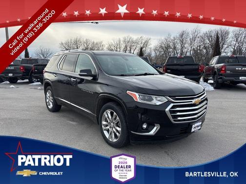 Mosaic Black Metallic 2021 Chevrolet Traverse High Country