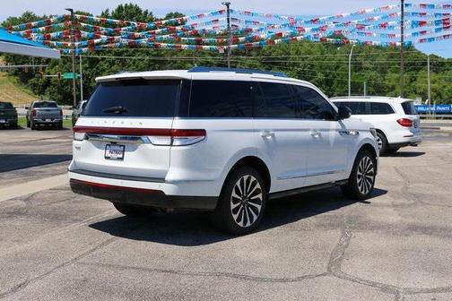 2022 Lincoln Navigator Reserve