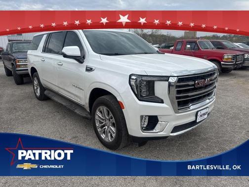 2022 GMC Yukon XL SLT