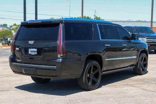 Manhattan Noir Metallic 2019 Cadillac Escalade ESV Premium Luxury