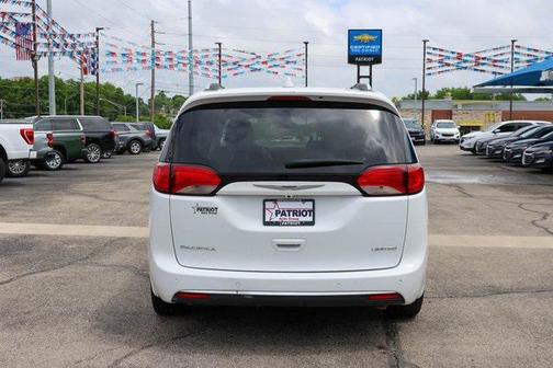 2020 Chrysler Pacifica Limited