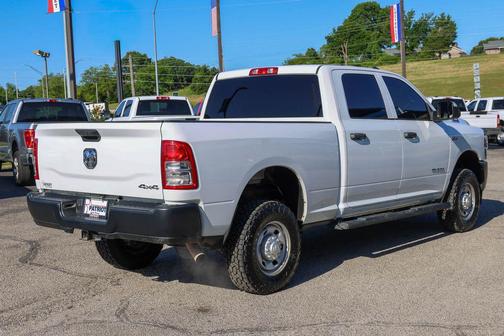 Bright White Clearcoat 2022 RAM 2500 Tradesman Crew Cab 4x4 6'4' Box