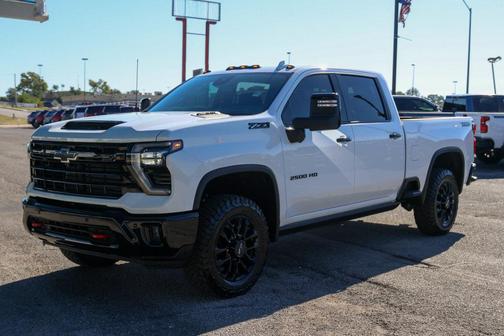 Summit White 2026 Chevrolet Silverado 2500 LTZ