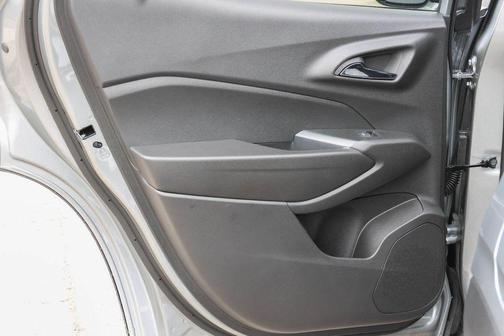 Sterling Gray Metallic 2026 Chevrolet Trax LS
