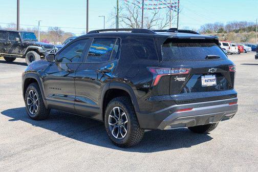 Mosaic Black Metallic 2026 Chevrolet Equinox AWD ACTIV