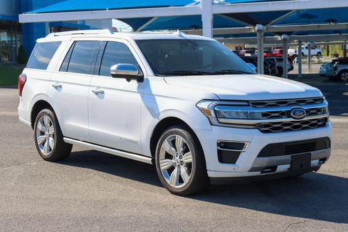 Star White Metallic Tri-Coat 2023 Ford Expedition Platinum