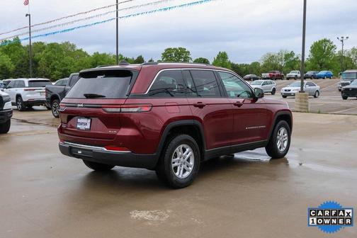 2023 Jeep Grand Cherokee Laredo