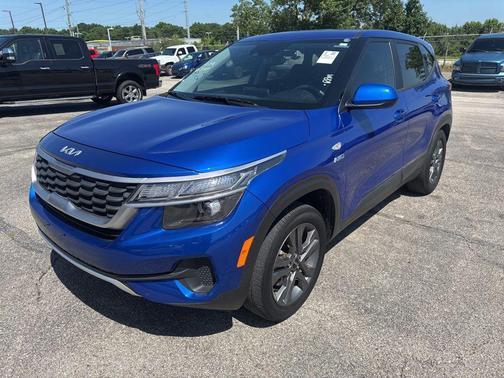 Neptune Blue 2022 Kia Seltos LX
