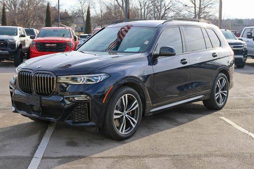 Carbon Black Metallic 2021 BMW X7 M50i