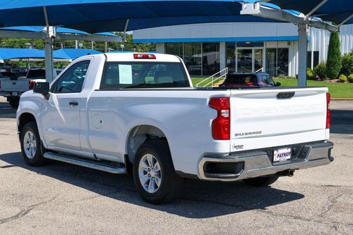Summit White 2024 Chevrolet Silverado 1500 WT