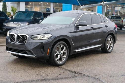 2022 BMW X4 xDrive30i