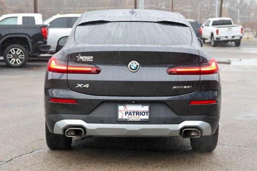 2022 BMW X4 xDrive30i