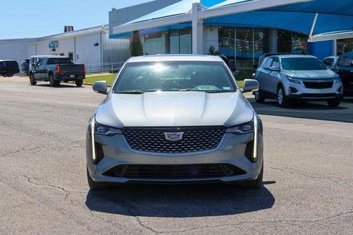 2023 Cadillac CT4 Luxury