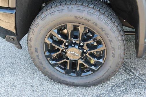 2025 Chevrolet Silverado 2500 LTZ