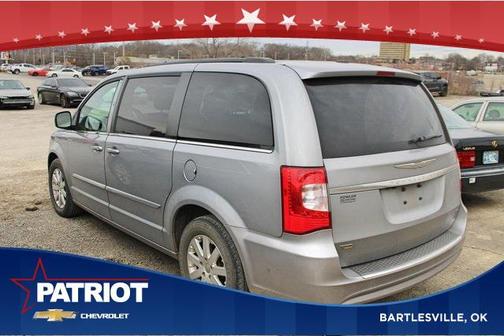 2015 Chrysler Town & Country Touring