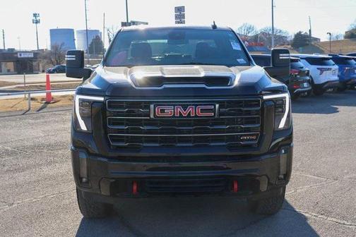 2024 GMC Sierra 2500 AT4