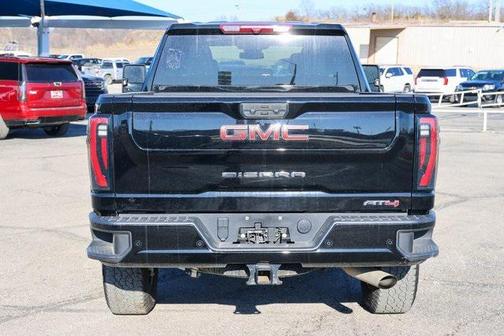 2024 GMC Sierra 2500 AT4