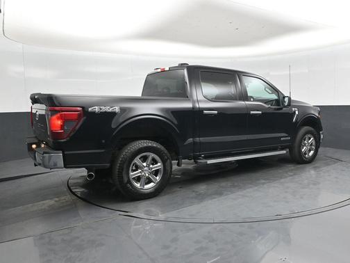 Black Metallic 2025 Ford F-150 XLT