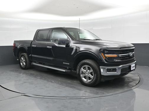 Black Metallic 2025 Ford F-150 XLT