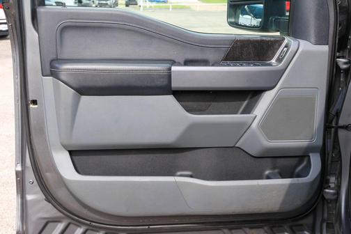 Carbonized Gray Metallic 2022 Ford F-150 XLT