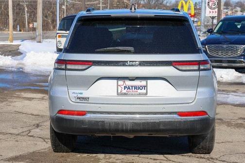2023 Jeep Grand Cherokee 4xe Base