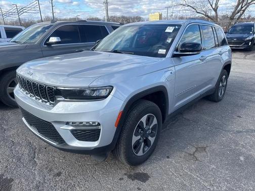 2023 Jeep Grand Cherokee 4xe Base