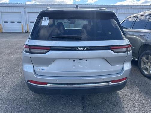 2023 Jeep Grand Cherokee 4xe Base