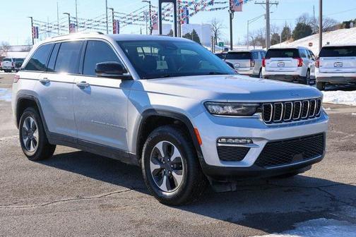 2023 Jeep Grand Cherokee 4xe Base