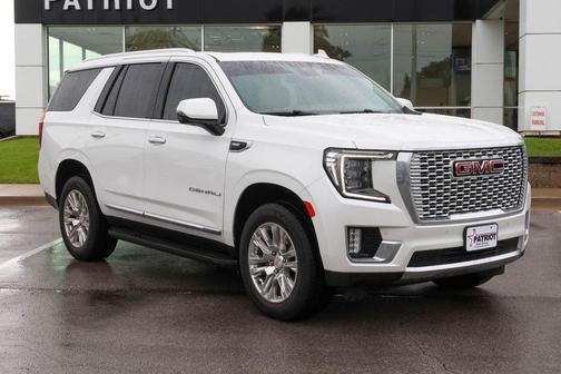 White Frost Tricoat 2024 GMC Yukon Denali