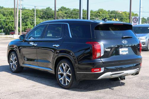 Becketts Black 2021 Hyundai PALISADE Limited