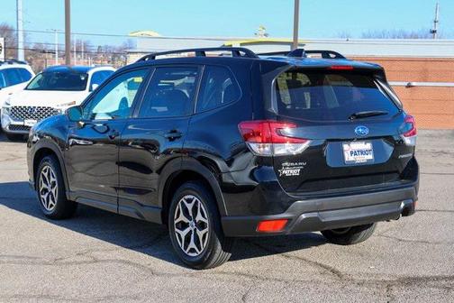 2024 Subaru Forester Premium