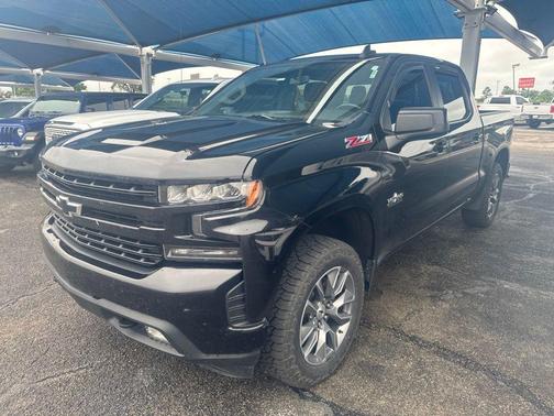 Black 2020 Chevrolet Silverado 1500 RST