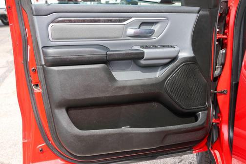 Flame Red Clearcoat 2022 RAM 1500 Big Horn/Lone Star