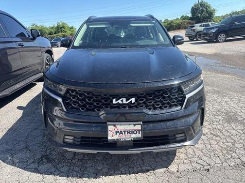 2022 Kia Sorento SX