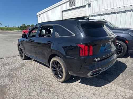 2022 Kia Sorento SX