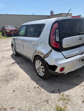 Bright Silver 2017 Kia Soul +