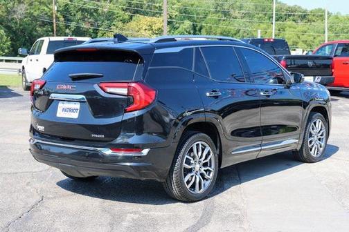 2023 GMC Terrain Denali