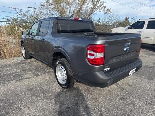 2024 Ford Maverick XL