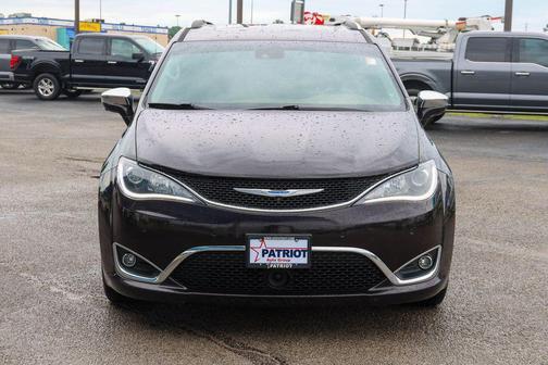 Ocean Blue Metallic 2020 Chrysler Pacifica Limited