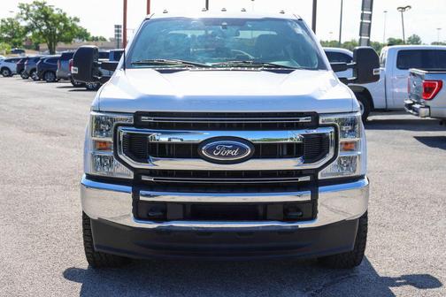 Oxford White 2022 Ford F-250 XLT