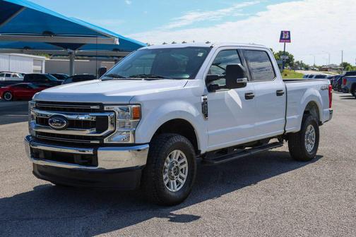 Oxford White 2022 Ford F-250 XLT
