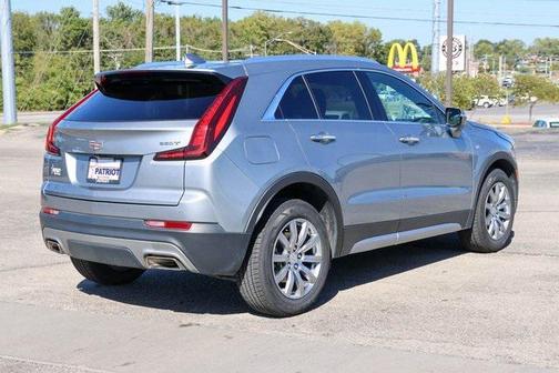 2023 Cadillac XT4 Premium Luxury