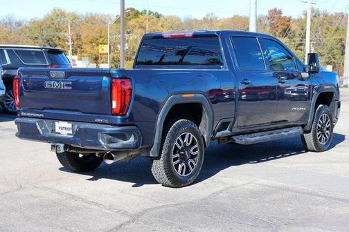 2022 GMC Sierra 2500 AT4