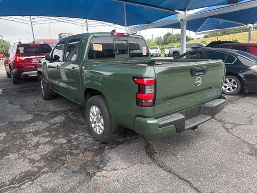 2022 Nissan Frontier SV